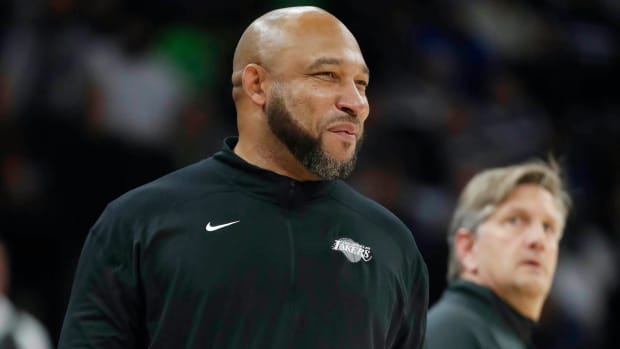 darvin ham chris finch timberwolves